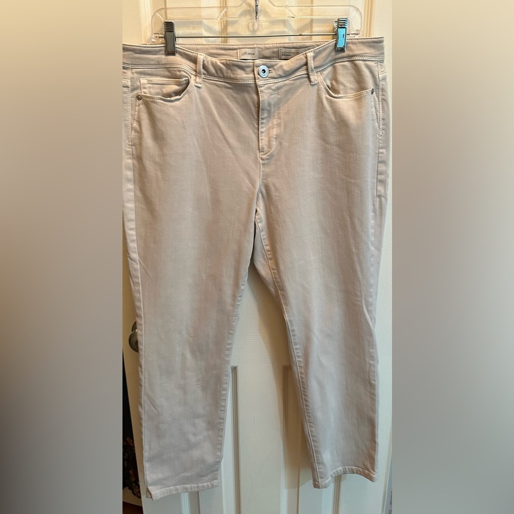 J.Jill Authentic Fit Slim leg jeans sz 16 P. Stone colored stretch jeans…